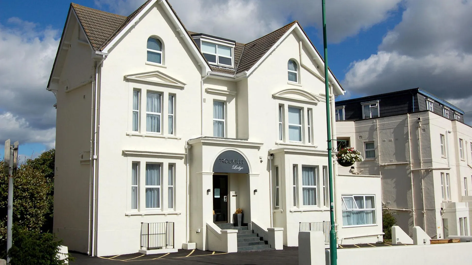 Hotel The Trouville Bournemouth